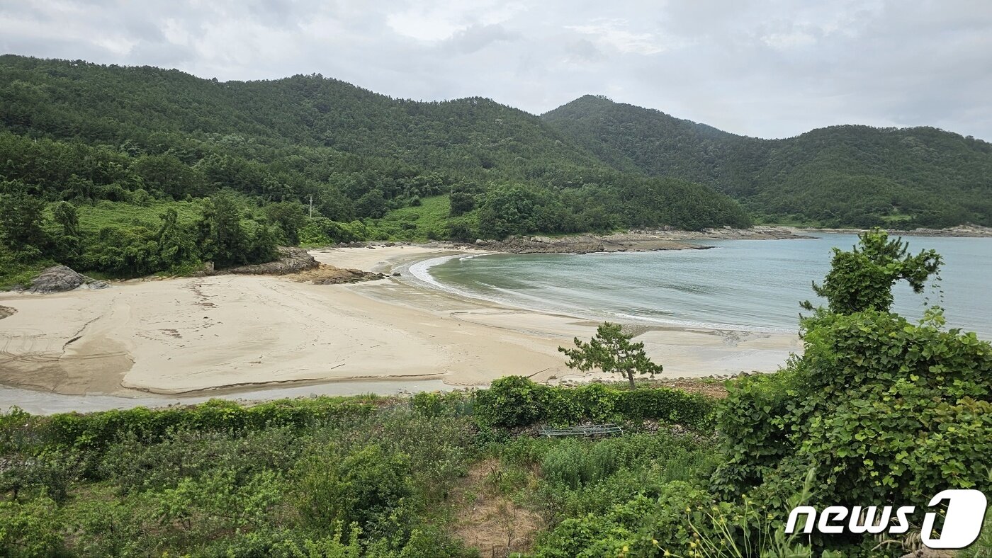 전남 여수 낭도 장사금 해수욕장./뉴스1 ⓒ News1 서충섭 기자