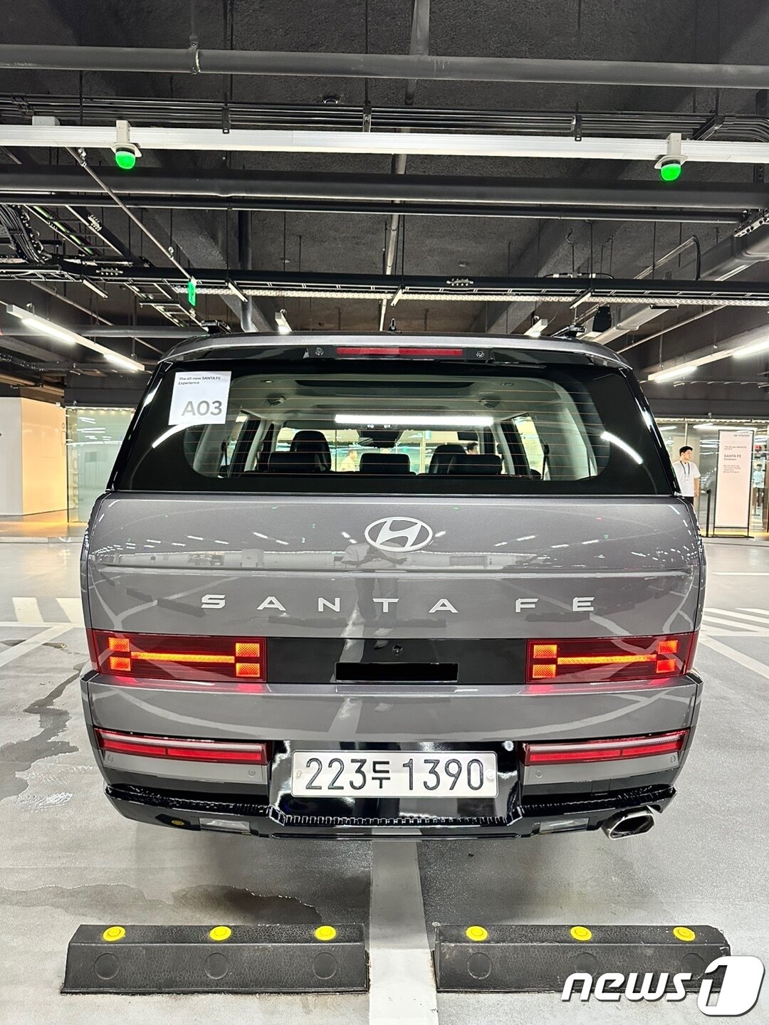 본문 이미지 -  신형 싼타페 후면부.ⓒ 뉴스1 이동희 기자