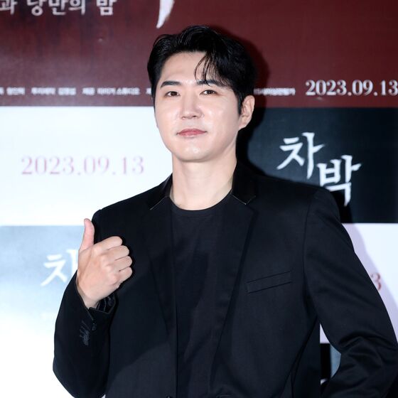 god 데니안, 장애아동 치료비 지원 위해 기부…선한 영향력
