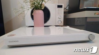 본문 이미지 -  인테리어가전 쿠쿠 1구 셰프스틱 인덕션 화이트 뉴스1 DBⓒ News1