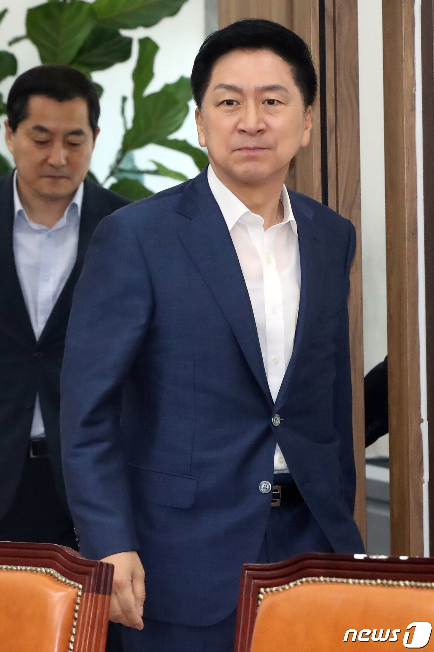 본문 이미지 - 김기현 국민의힘 대표가 7일 오전 서울 여의도 국회에서 열린 최고위원회의에 참석하고 있다. 2023.8.7/뉴스1 ⓒ News1 황기선 기자