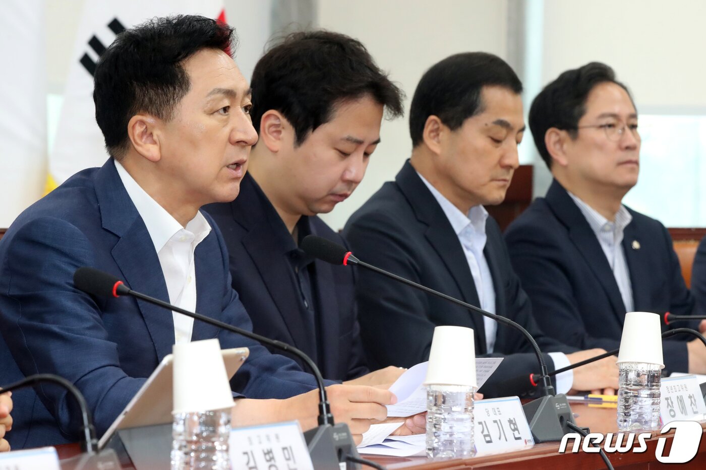 본문 이미지 - 김기현 국민의힘 대표가 7일 오전 서울 여의도 국회에서 열린 최고위원회의에서 모두발언을 하고 있다. 2023.8.7/뉴스1 ⓒ News1 황기선 기자