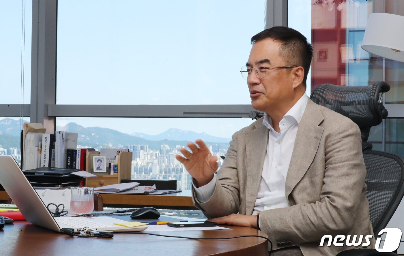 본문 이미지 - 김동환 3PRO TV 대표가 8일 서울 여의도 3PRO 사옥에서 뉴스1과 인터뷰 하고 있다. 2023.8.8/뉴스1 ⓒ News1 장수영 기자