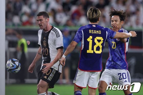 독일을 완파한 일본 축구대표팀. © AFP=뉴스1