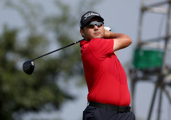 이태훈·김홍택, LIV 프로모션 1라운드 1-2위로 2라운드 진출