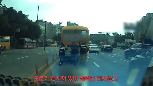 본문 이미지 - 경찰청 유튜브 영상 갈무리