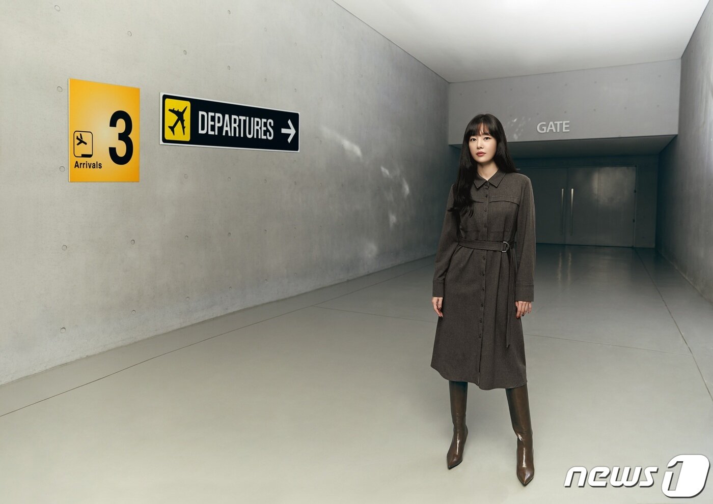 본문 이미지 - 한선화 꼼빠니아 2023 F/W 화보(글로벌세아 제공)  