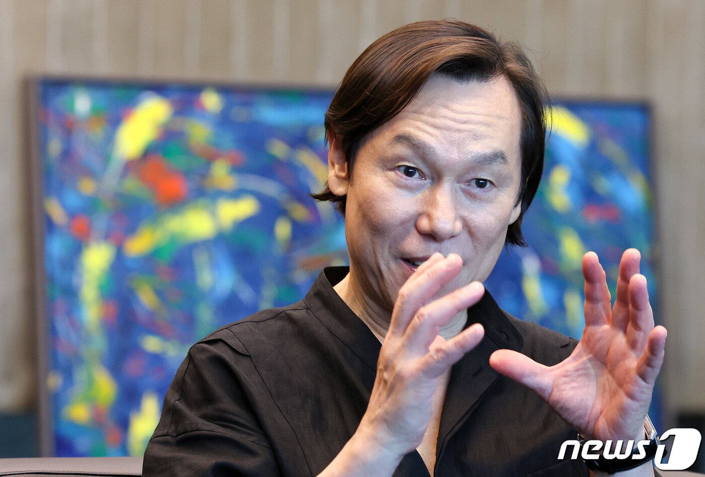 본문 이미지 - 송지오 인터내셔널 회장이 12일 서울 성동구 본사에서 뉴스1과 인터뷰를 하고 있다. 2023.9.12/뉴스1 ⓒ News1 이동해 기자