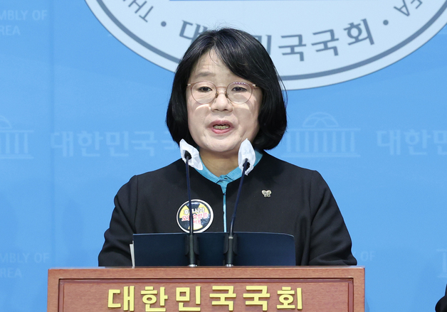 '위안부 후원금' 반환소송서 윤미향·정의연 1심 승소
