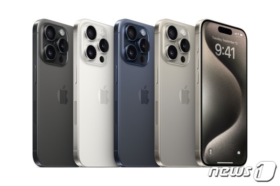 애플, 아이폰15 시리즈 공개… 고급 모델은 '티타늄'으로 변신