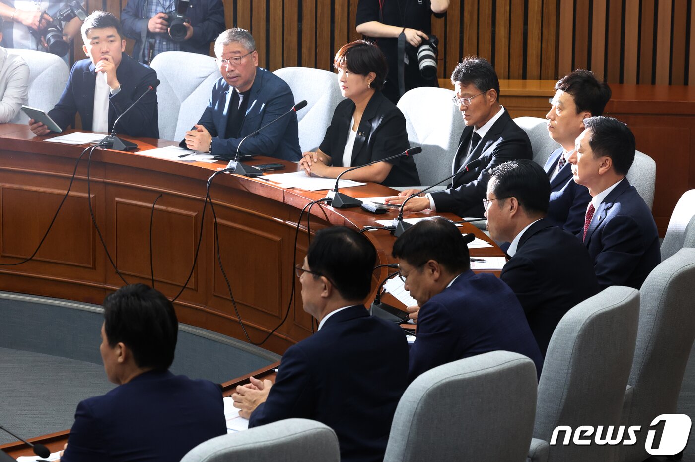본문 이미지 - 김기현 국민의힘 대표가 13일 오전 서울 여의도 국회에서 열린 '교권회복과 강화를 위한 교원단체 간담회'에서 발언을 하고 있다. 2023.9.13/뉴스1 ⓒ News1 송원영 기자
