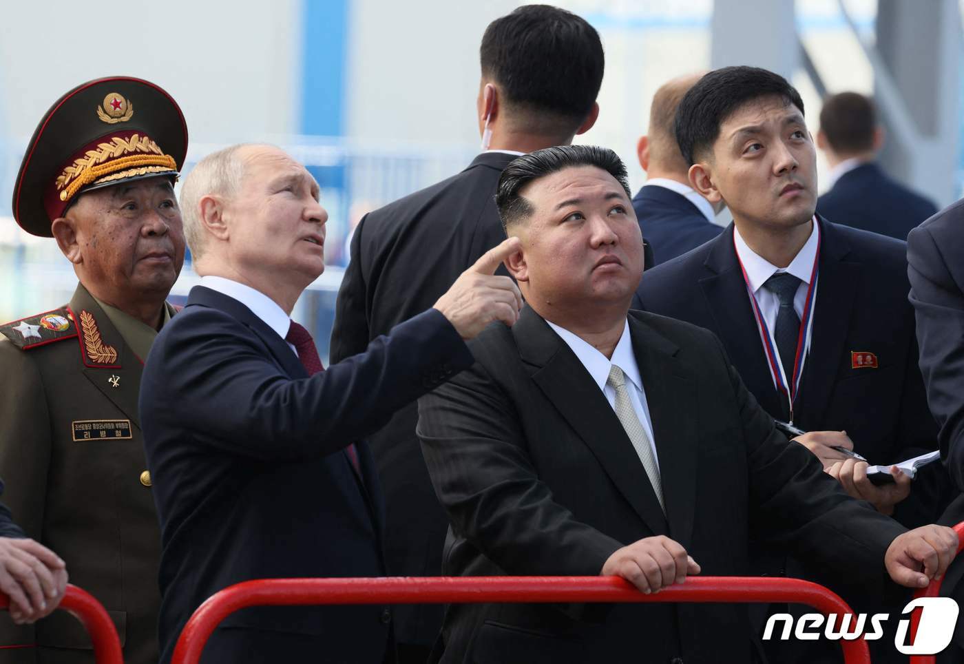 본문 이미지 - 김정은 북한 노동당 총비서, 블라디미르 푸틴 러시아 대통령.ⓒ AFP=뉴스1 ⓒ News1 우동명 기자