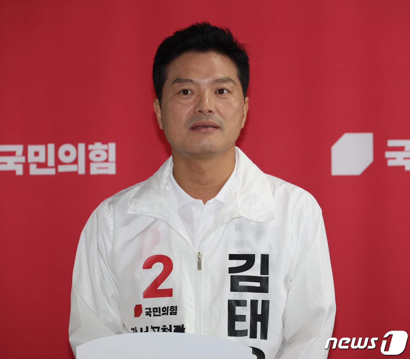 본문 이미지 - 국민의힘 서울 강서구청장 보궐선거 후보자로 확정된 김태우 전 강서구청장이 17일 서울 여의도 국회에서 취재진의 질문에 답하고 있다. &#40;공동취재&#41; 2023.9.17/뉴스1 ⓒ News1 송원영 기자