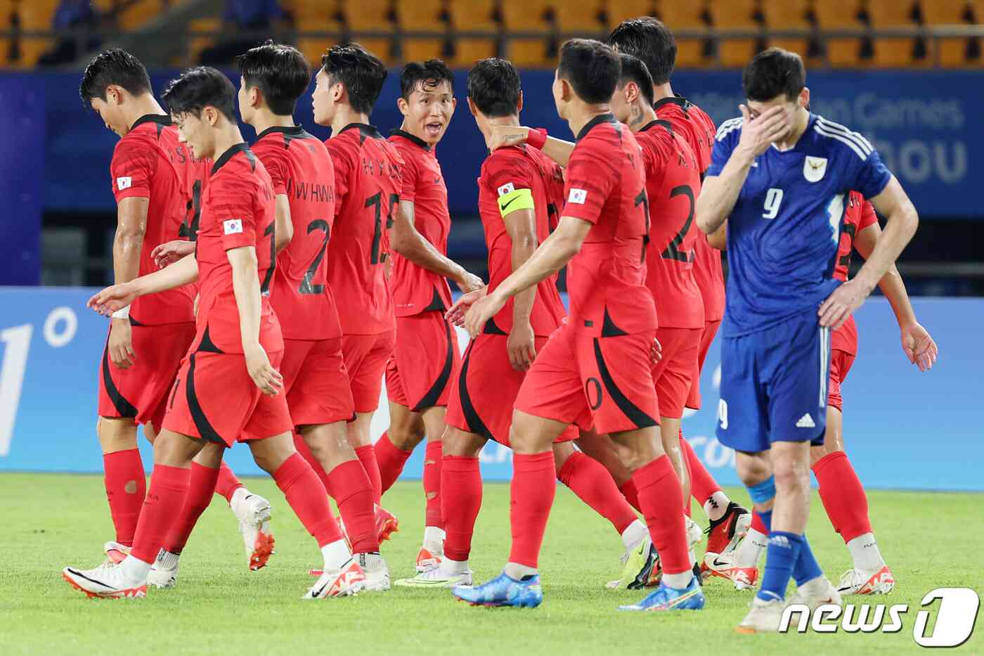 조별리그 3전전승으로 16강에 오른 축구대표팀. /뉴스1 © News1 민경석 기자