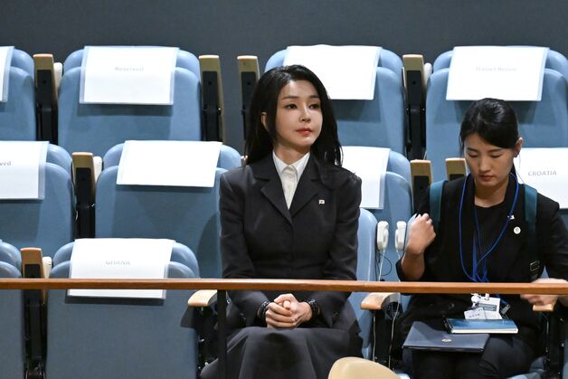 김건희, '尹 체포'에 "총 갖고 다니면 뭐하나" 경호처 질책 정황