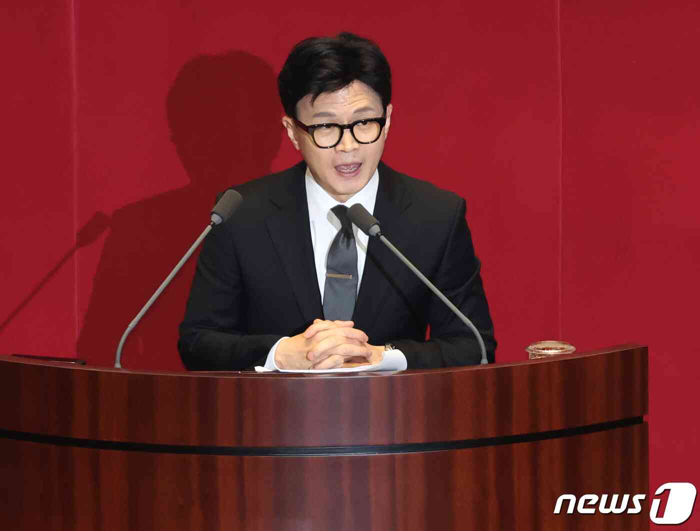 한동훈 법무장관이 21일 오후 서울 여의도 국회에서 열린 제410회 국회(정기회) 제8차 본회의에서 국회의원(이재명) 체포동의안에 대한 체포동의요청 이유설명을 하고 있다. 2023.9.21/뉴스1 © News1 송원영 기자