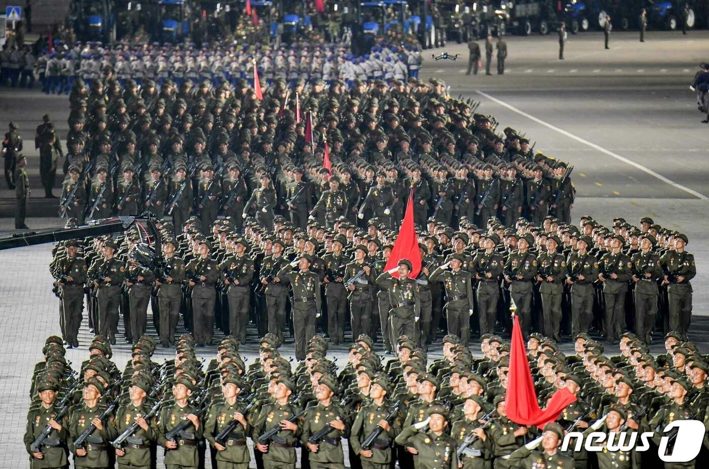 본문 이미지 - &#40;평양 노동신문=뉴스1&#41; = 북한 정권수립일&#40;9·9절&#41; 75주년에 열린 열병식 모습 [국내에서만 사용가능. 재배포 금지. DB 금지. For Use Only in the Republic of Korea. Redistribution Prohibited] rodongphoto@news1.kr