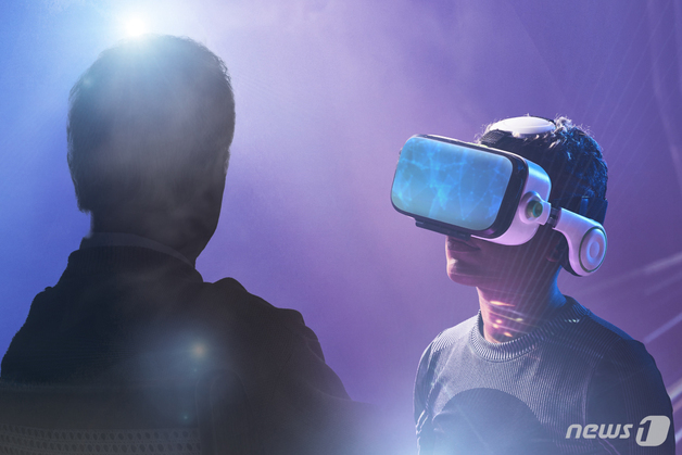 "아들 죽음 엄마에게 알리지 마"…디지털 쌍둥이 만들어 노모와 영상통화