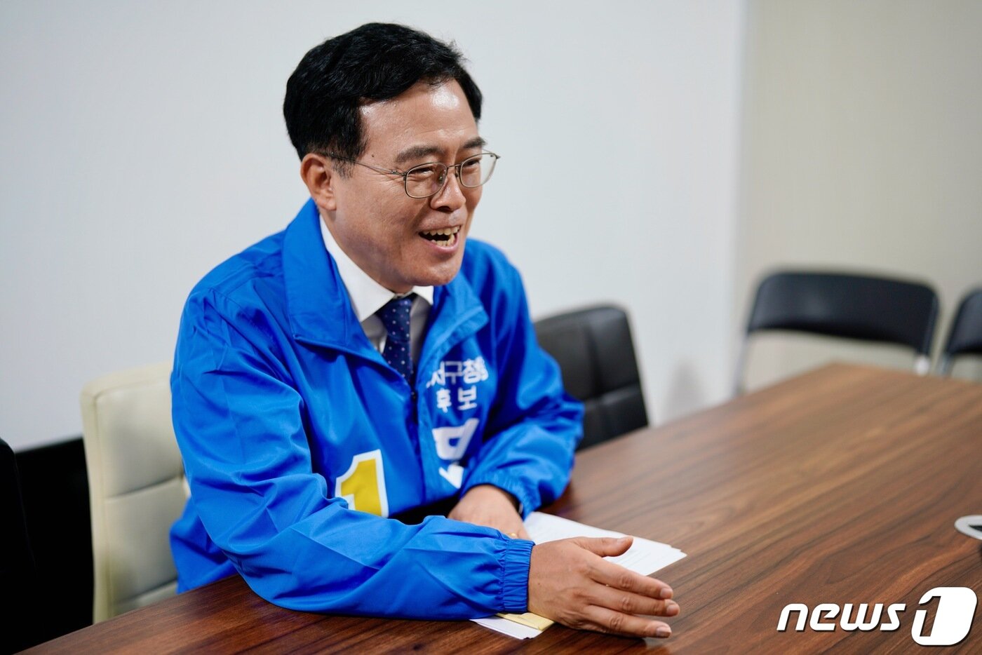 본문 이미지 - 진교훈 더불어민주당 서울 강서구청장 후보가 26일 강서구 캠프 사무실에서 뉴스1과 인터뷰를 하고 있다. 2023.09.26/뉴스1 @News1