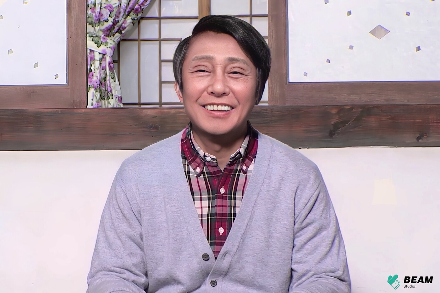 본문 이미지 - 딥페이크 전문 AI 업체 '빔스튜디오'가 제작한 故박윤배 배우. 의사소통도 가능하다.(빔스튜디오 제공)