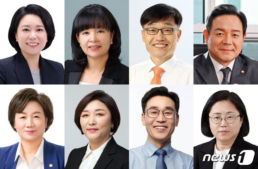 본문 이미지 - 22대 국회의원 선거 광주 북구갑 출마예정자. 위 왼쪽부터 민주당 김세미가, 국민의힘 김인숙, 진보당 윤민호, 민주당 이형석, 아래 왼쪽부터 민주당 장영희, 전진숙, 조현환, 정의당 황순영.(가나다 순)/뉴스1 ⓒ News1 박준배 기자