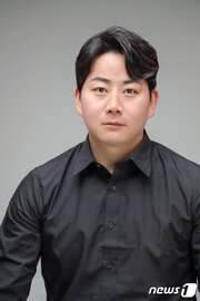 본문 이미지 - 박희준 시인