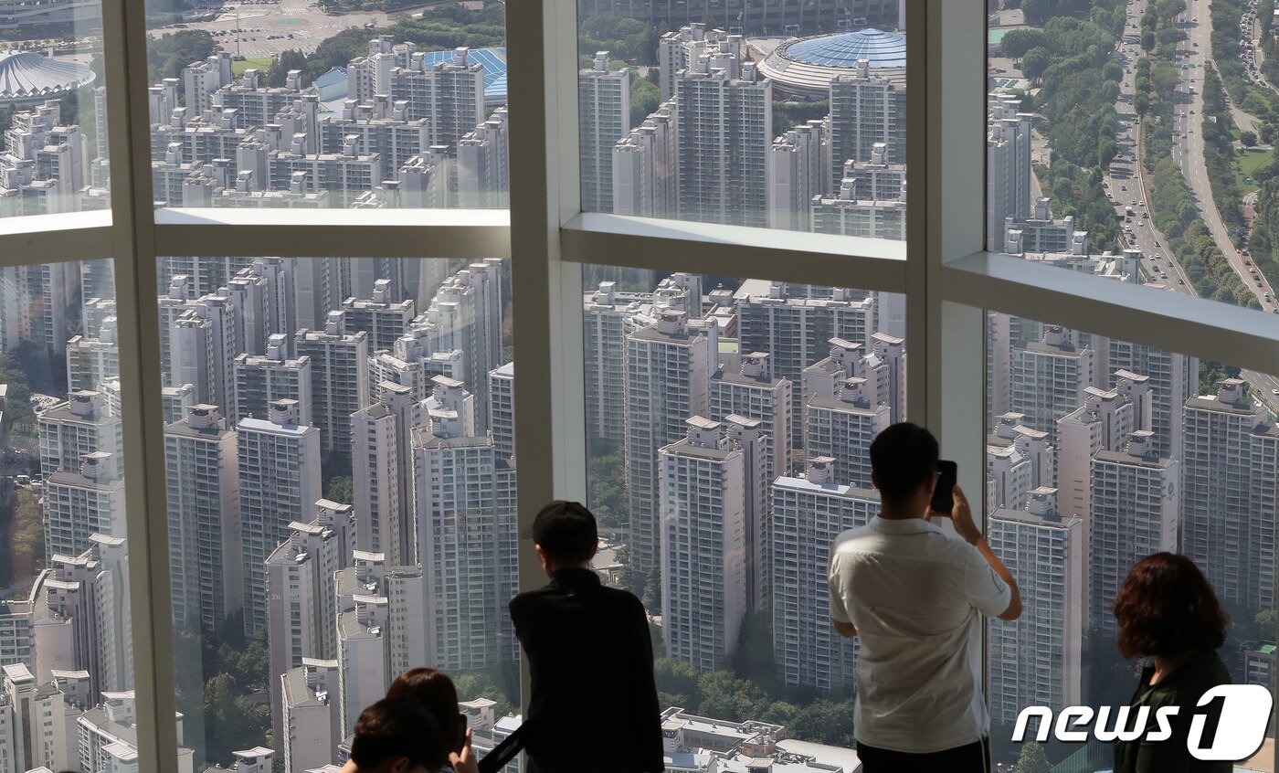 본문 이미지 - 서울 지역 아파트 단지 모습.ⓒ News1 박세연 기자