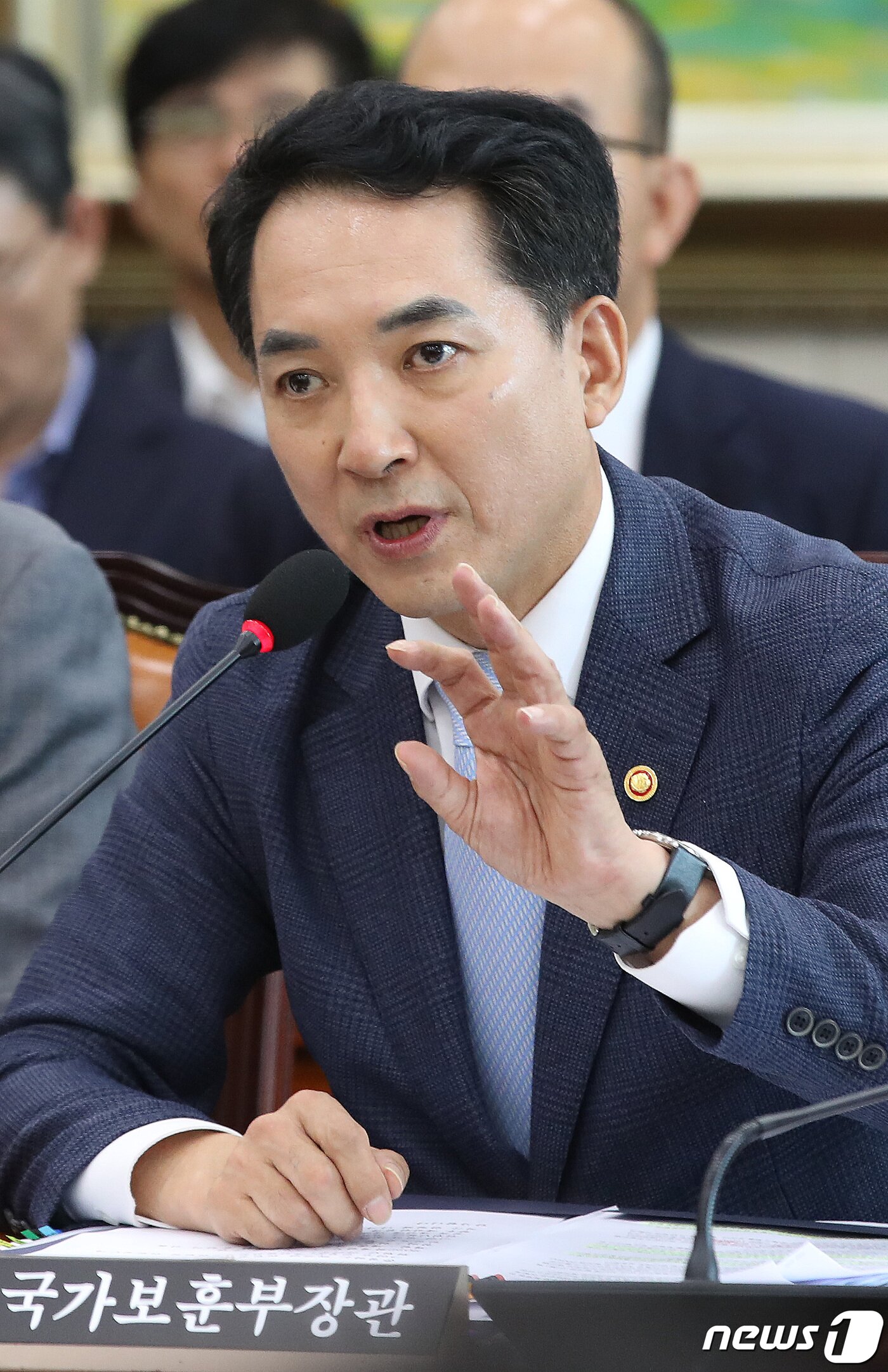 본문 이미지 - 박민식 국가보훈부 장관이 6일 서울 여의도 국회에서 열린 정무위원회 전체회의에서 의원들 질의에 답하고 있다.2023.9.6/뉴스1 ⓒ News1 임세영 기자