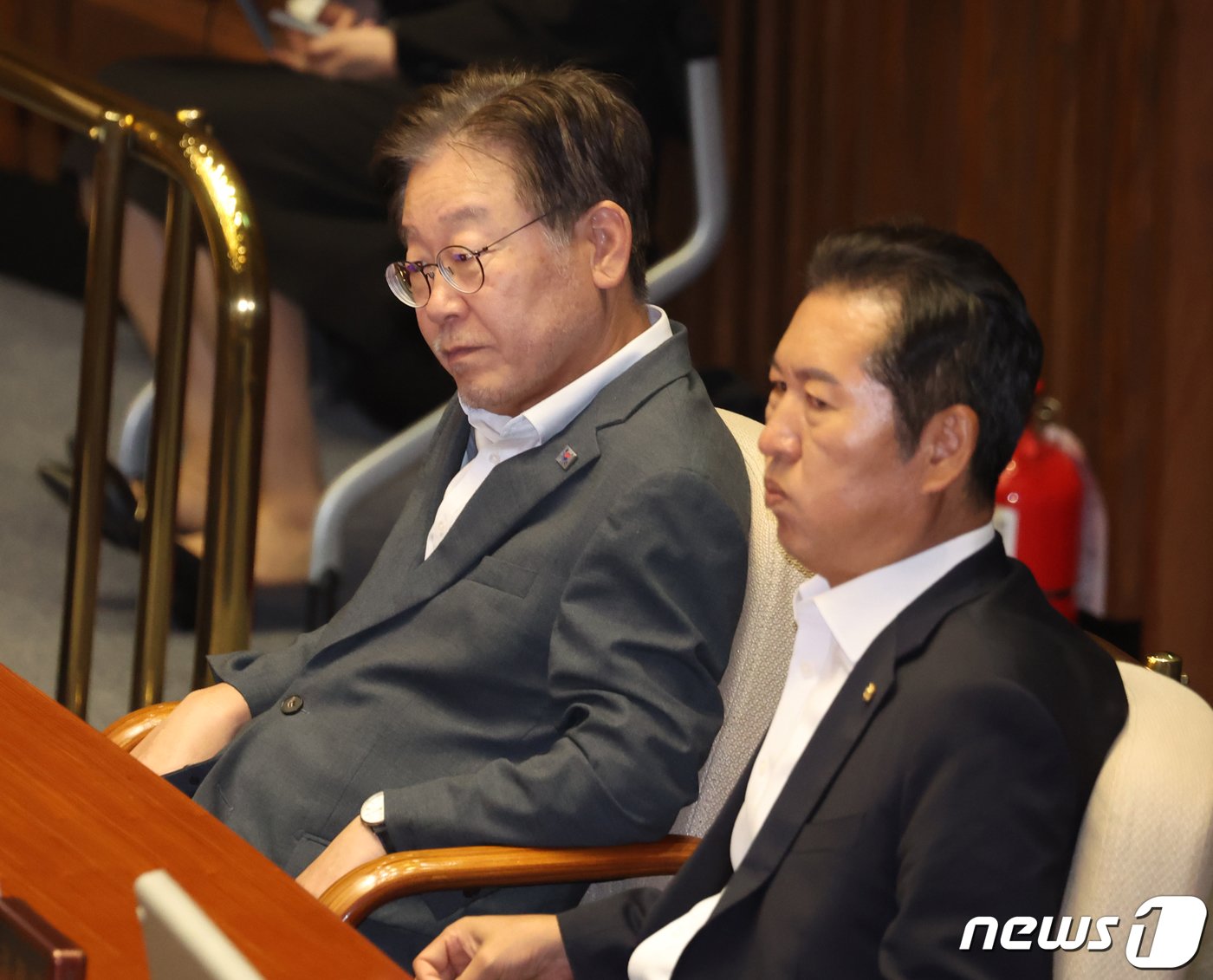 본문 이미지 - 이재명 더불어민주당 대표가 7일 오후 서울 여의도 국회에서 열린 경제분야 대정부질문에 참석하고 있다. 2023.9.7/뉴스1 ⓒ News1 송원영 기자