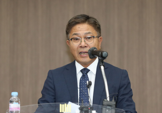 신봉수 전 수원지검장 "조작기소 특검, '법치'라는 댐에 구멍내는 행위"