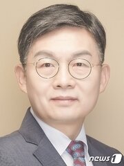 본문 이미지 - 김윤 서울대학교 의과대학 의료관리학 교수