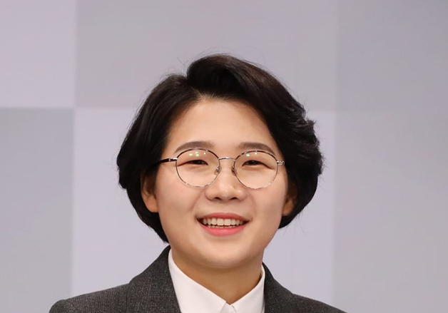 김보미 강진군의원 "오염된 당원 명부 버리고 100% 국민경선 하자"
