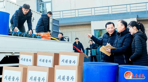 정부, '대북 전략물자 승인절차'에 '대북사업자 폐지' 조치 반영