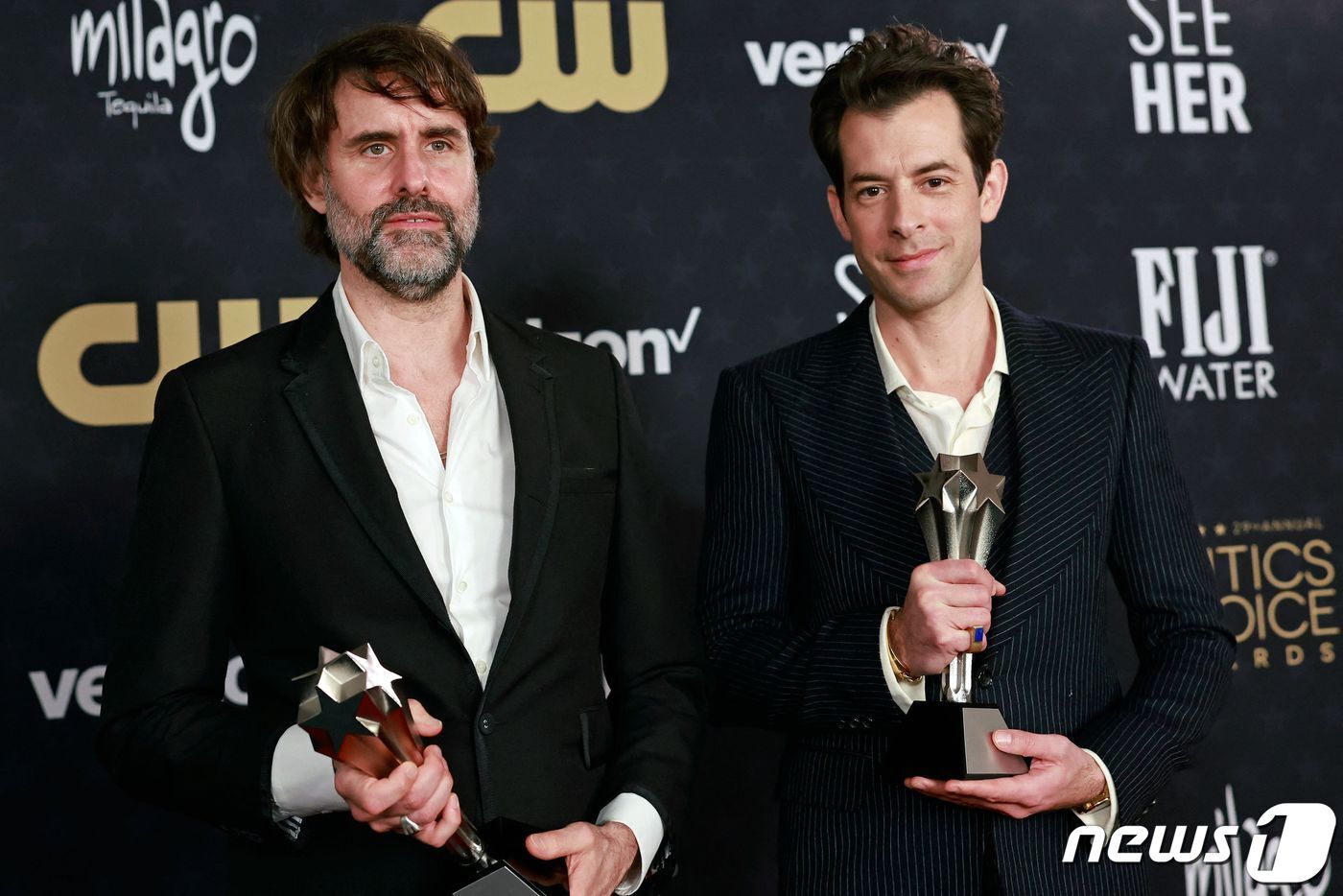 본문 이미지 - 15일(한국시간, 미국 현지시간 14일) 미국 LA에서 열린 29회 크리틱스 초이스 어워즈 ⓒ 로이터=뉴스1 ⓒ News1 ⓒ AFP=뉴스1