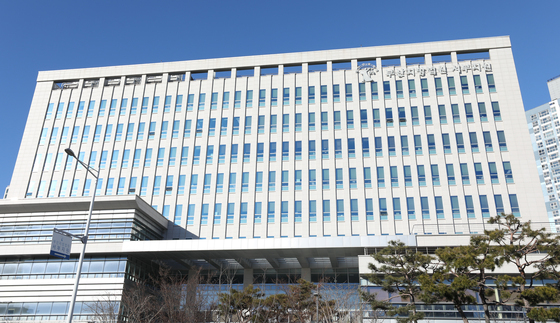 공장서 1톤짜리 금형 넘어져 외국인 근로자 사망…공장 대표 집유