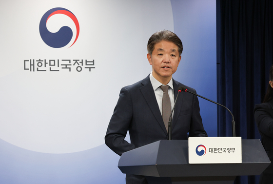 정부, 해외송금업체 보증금 부담 완화 추진…무인 자율주행차 허가 간소화
