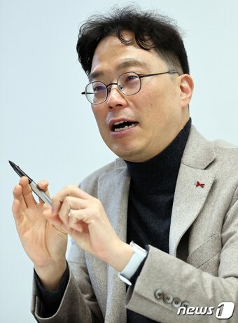 본문 이미지 - 정란수 한양대 겸임교수 겸 프로젝트 수 대표가 2일 오전 서울 종로구 서울관광재단에서 뉴스1과 인터뷰를 하고 있다. 2024.1.2/뉴스1 ⓒ News1 김진환 기자