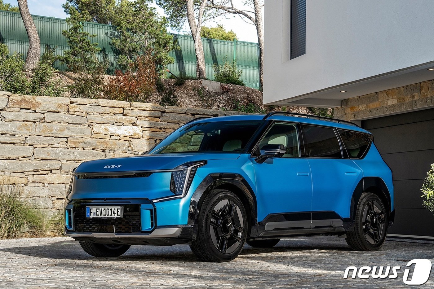 본문 이미지 - 기아 EV9.(기아 제공) 2024.1.21/뉴스1