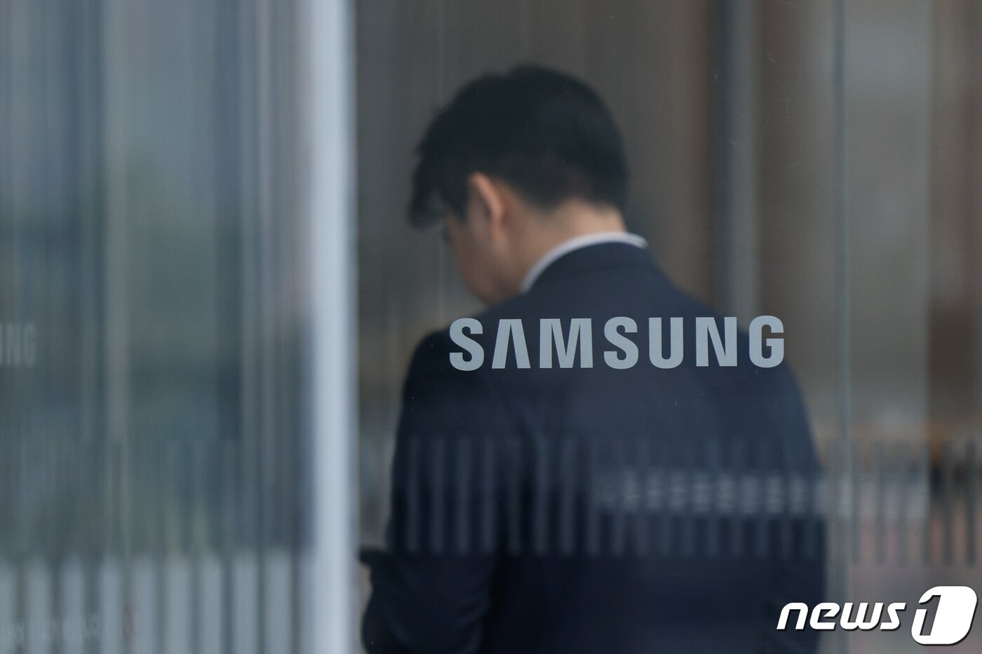 본문 이미지 - 서울 삼성전자 서초사옥. 2024.1.22/뉴스1 ⓒ News1 안은나 기자