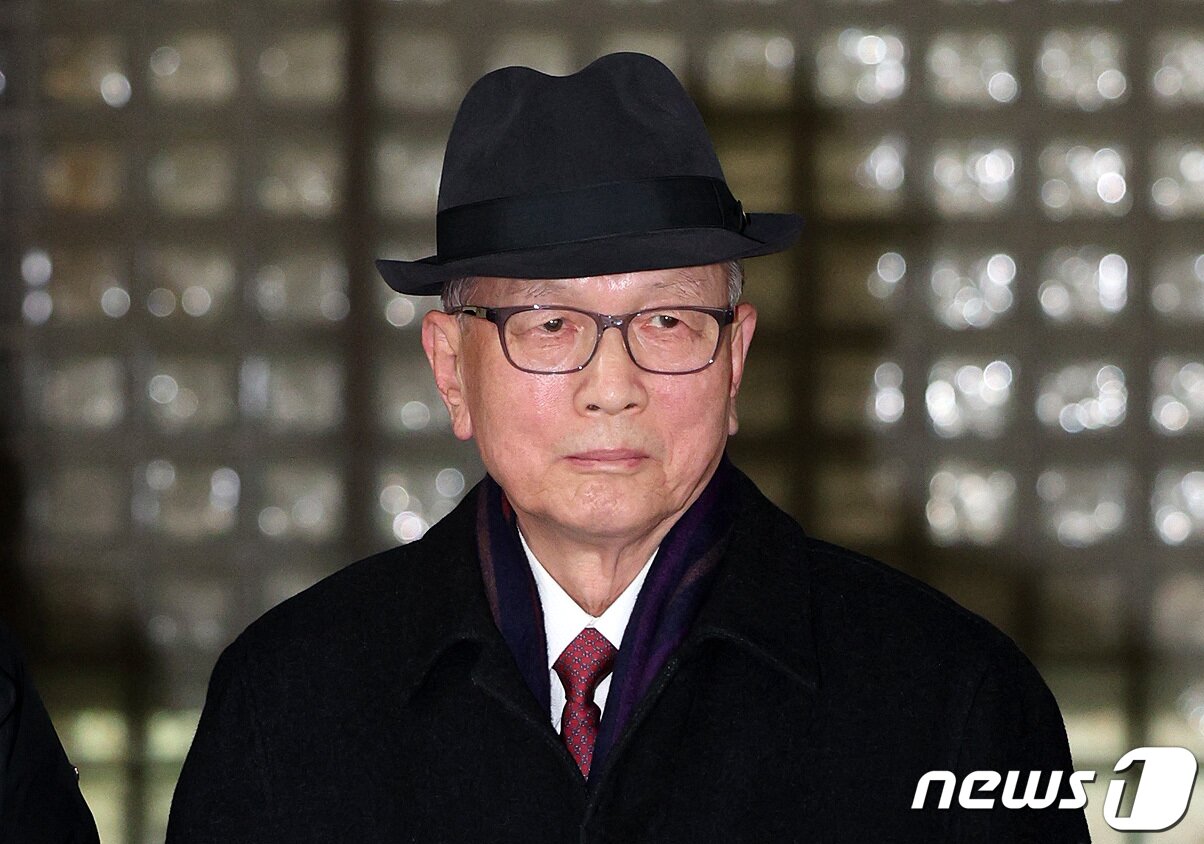 본문 이미지 - 김기춘 전 청와대 비서실장2024.1.24/뉴스1 ⓒ News1 장수영 기자