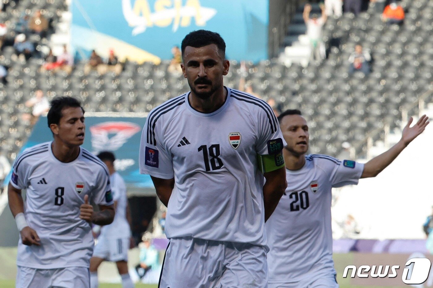 본문 이미지 - 2023 AFC 아시안컵 득점 부문 단독 선두에 오른 아이멘 후세인.ⓒ AFP=뉴스1