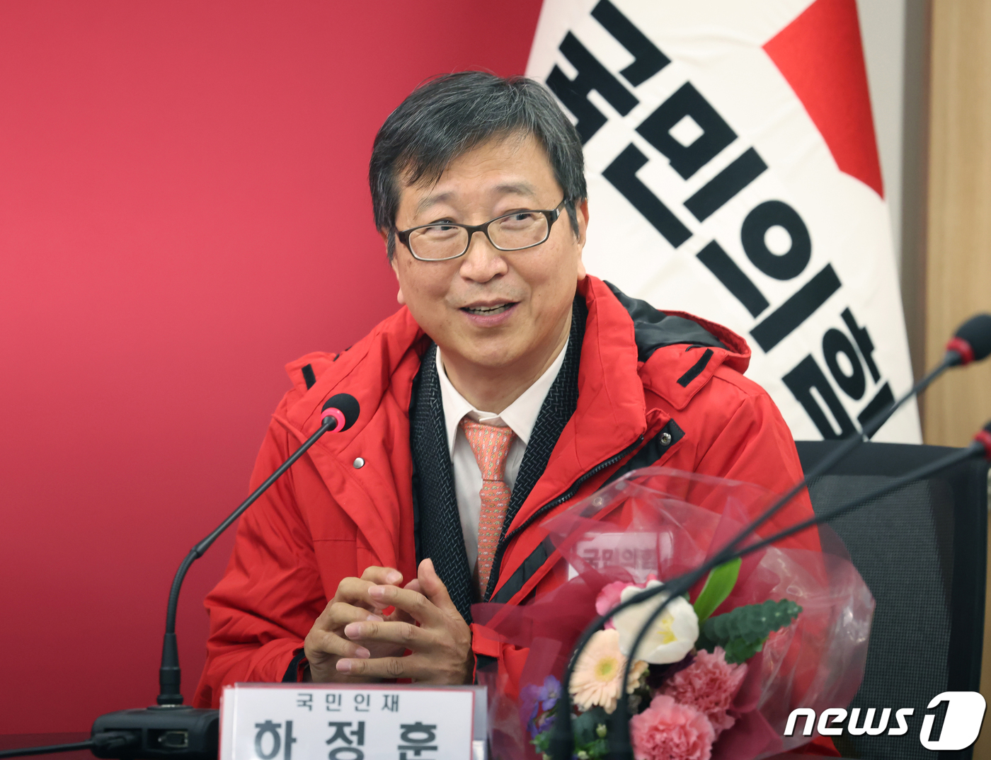 (서울=뉴스1) 송원영 기자 = 하정훈 대한소아청소년과 의사회 부회장이 29일 서울 여의도 국민의힘 당사에서 열린 인재영입위원회 국민인재 영입 환영식에서 인사말을 하고 있다. 20 …