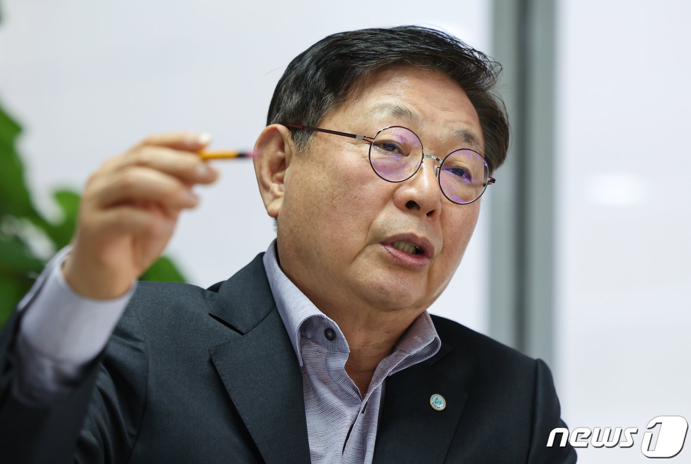 본문 이미지 - 윤영구 한국건설기술인협회 회장이 29일 서울 강남구 건설기술인협회에서 뉴스1과 인터뷰를 하고 있다. 2024.1.29/뉴스1 ⓒ News1 김도우 기자