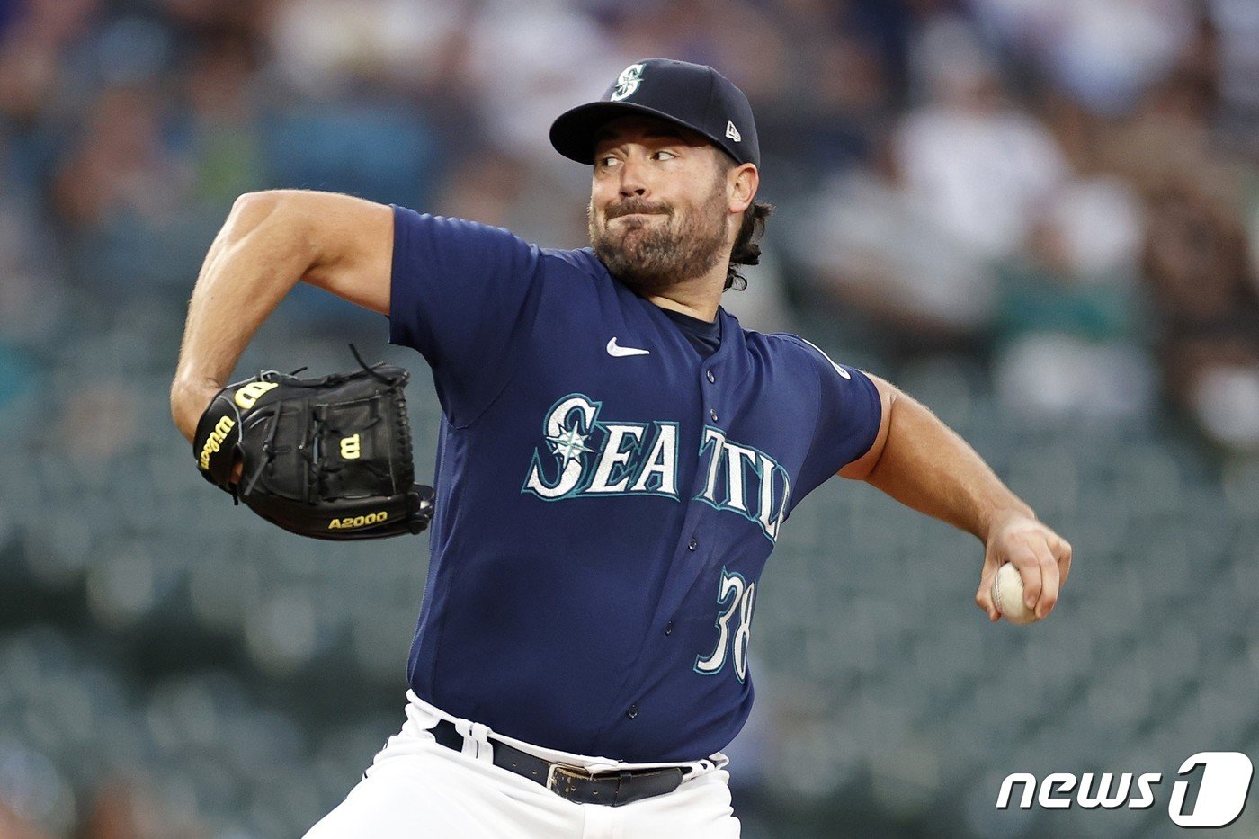 본문 이미지 - 로비 레이는 2021년 아메리칸리그 사이영상을 받았다. ⓒ AFP=뉴스1