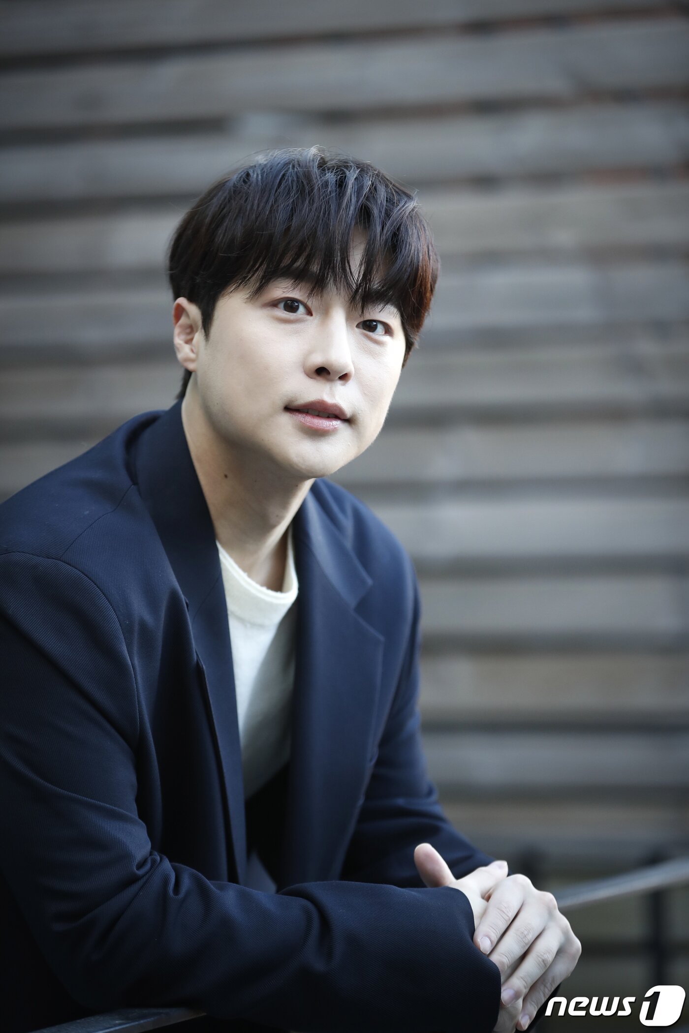 본문 이미지 - 배우 배인혁이 서울 종로구 삼청동의 한 카페에서 열린 인터뷰에 앞서 포즈를 취하고 있다./뉴스1 ⓒ News1 권현진 기자