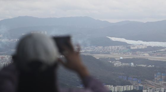 한눈에 보이는 블랙이글스의 공연