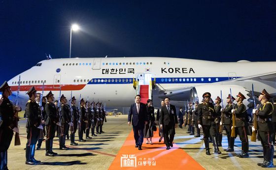 윤 대통령 "한중일 3국 협력, 아세안+3 협력과 선순환 구조로 강화"