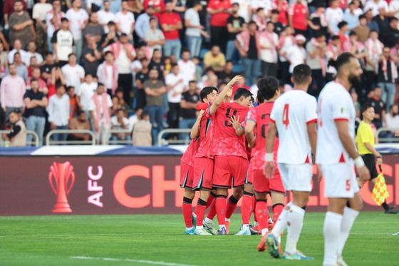 고비 넘은 홍명보호, 요르단 원정서 2-0 완승…아시안컵 참패 설욕