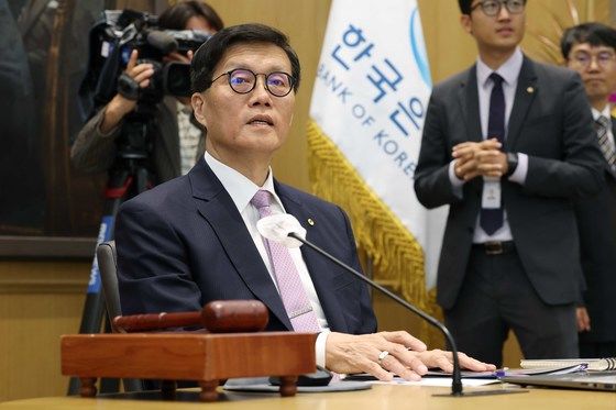 대통령실, 기준금리 인하에 "물가·부동산·가계부채 등 고려한 결정"