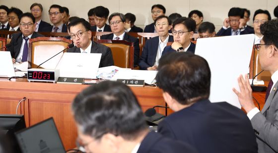 [국감]최상목 "윤석열 정부 부자감세 동의 안 해"